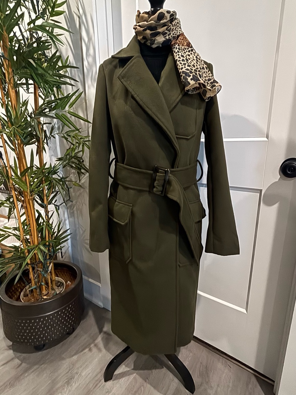 BRAND NEW Olive Amore Belted Long Trench Coat - Women's  SZ S - Picture 5 of 11